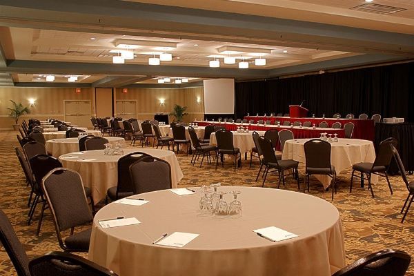 WYNDHAM GARDEN DAYTON SOUTH HOTEL (Miamisburg)